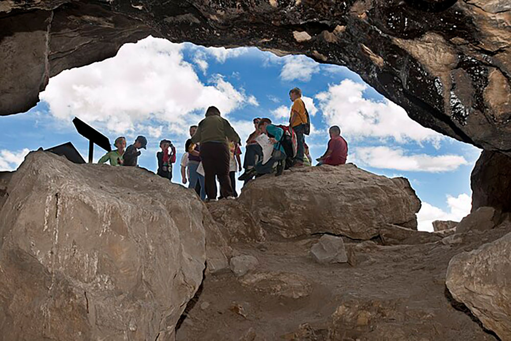 Photo-Lovelock-Cave
